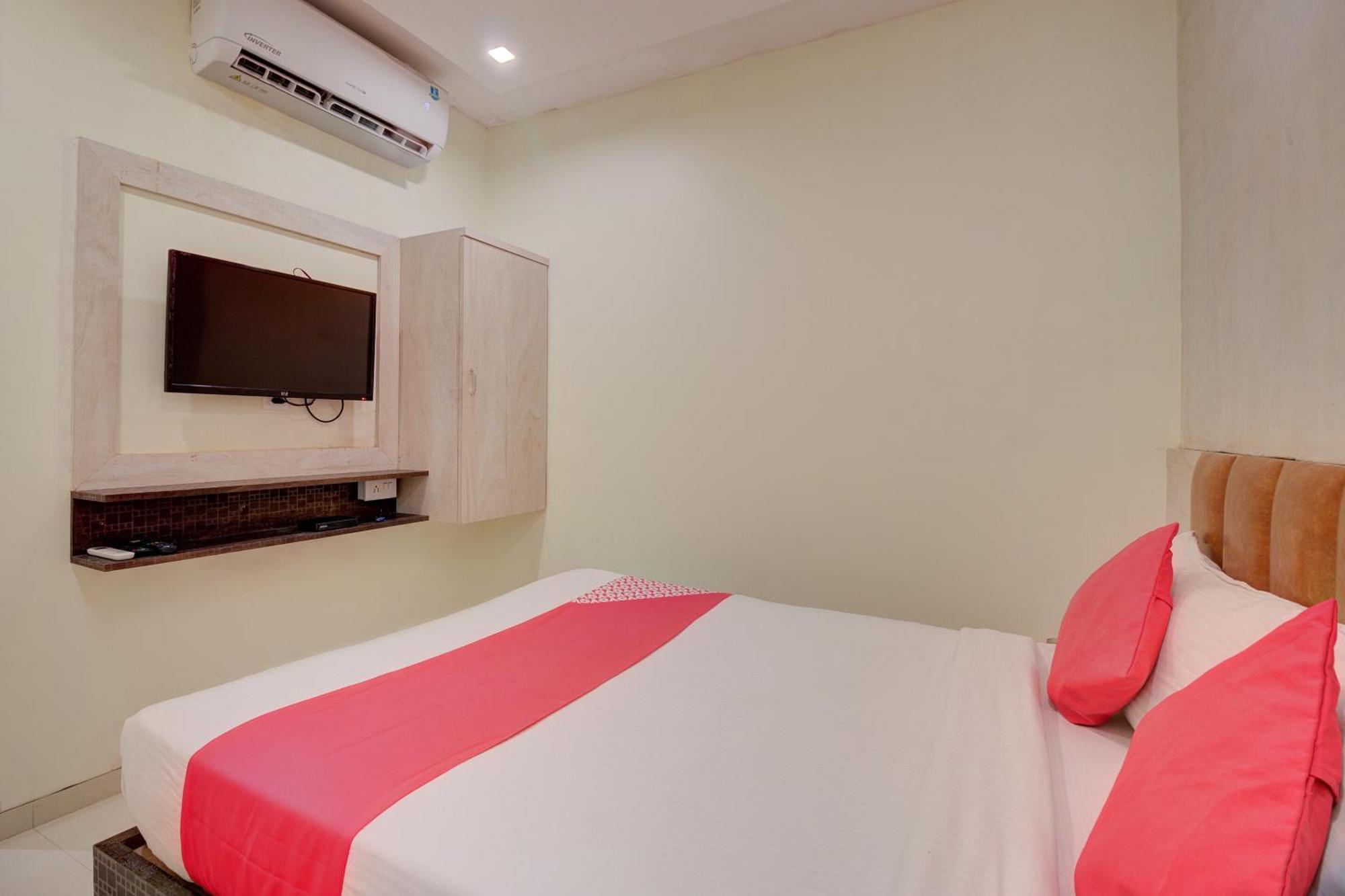 Hotel O Shiv Ganga Inn Varanasi Exterior photo